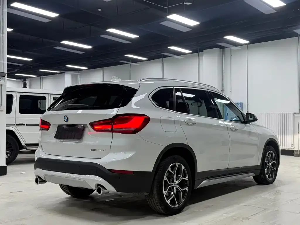 BMW X1 2022 из CN, фото 3
