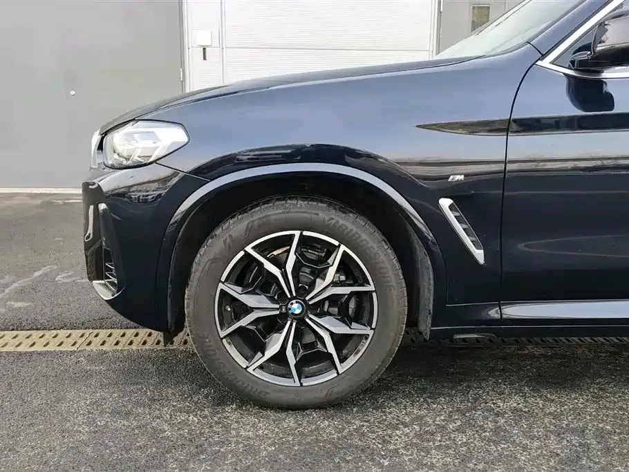 BMW X3 — фото 9