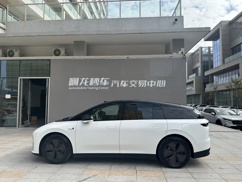 Li Auto i6 2026 из CN, фото 2