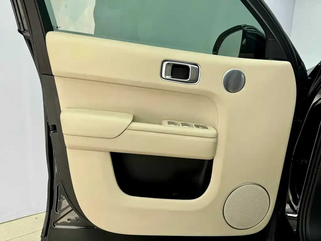 Li Auto L8 2023 из CN, фото 4