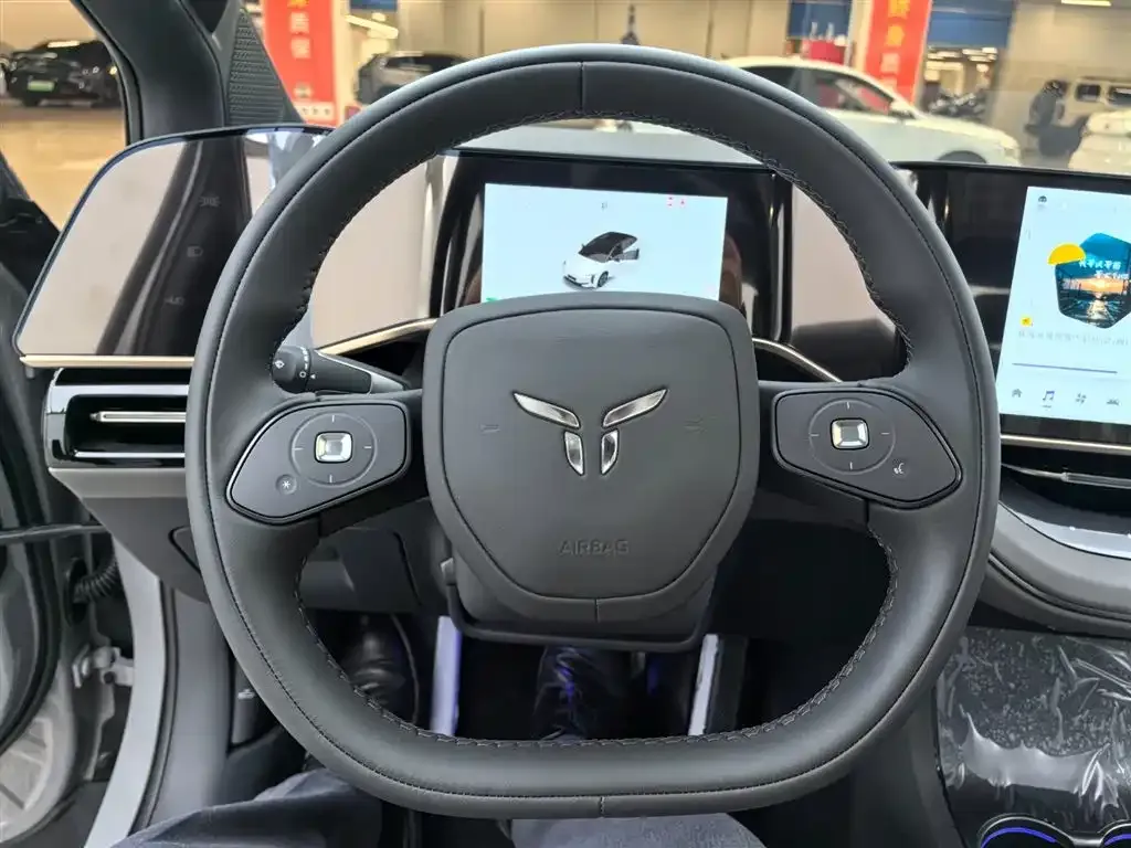 Hongqi EH7 2025 из CN, фото 3