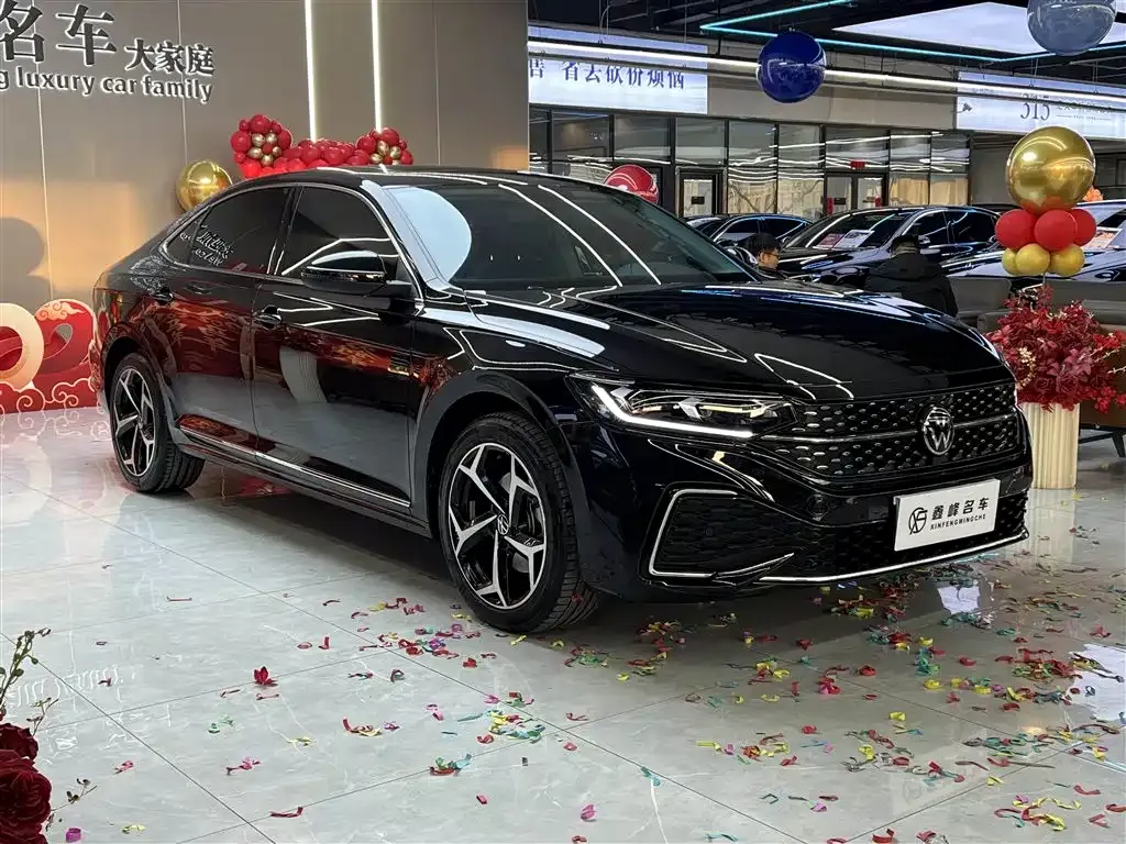 Volkswagen Passat 2025 из CN, фото 3