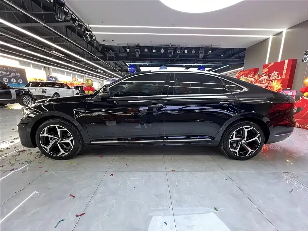 Volkswagen Passat 2025 из CN, фото 5