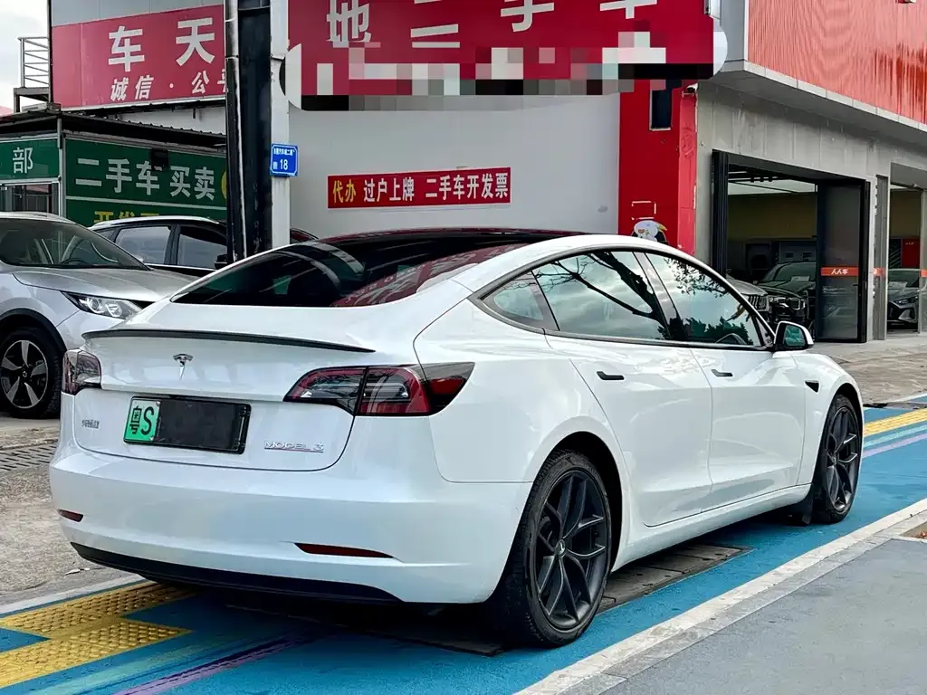 Tesla Model 3 2022 из CN, фото 6