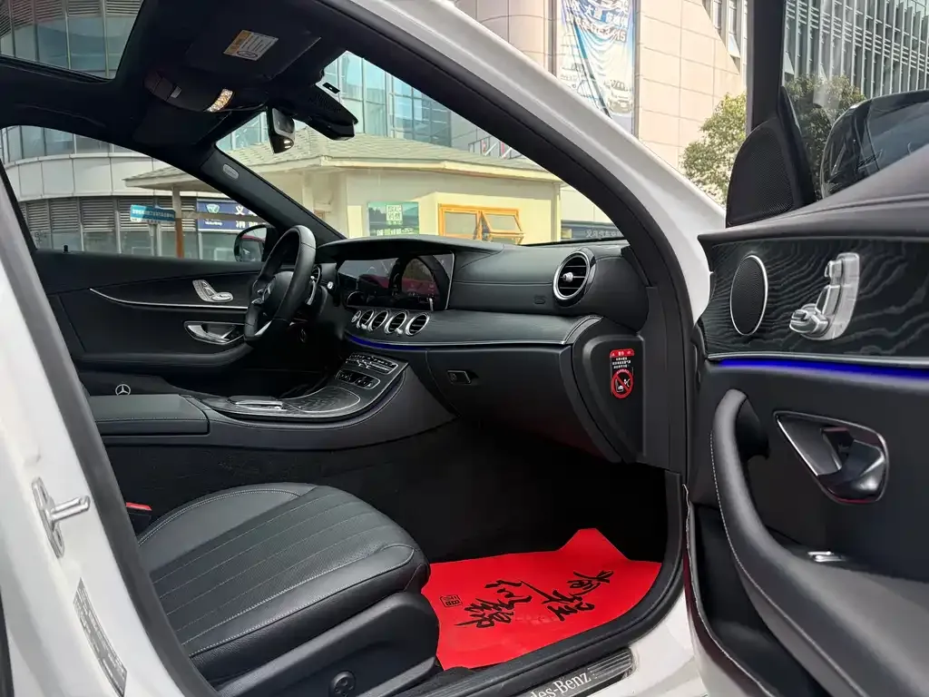 Mercedes-Benz E-Class (Import) 2021 из CN, фото 5