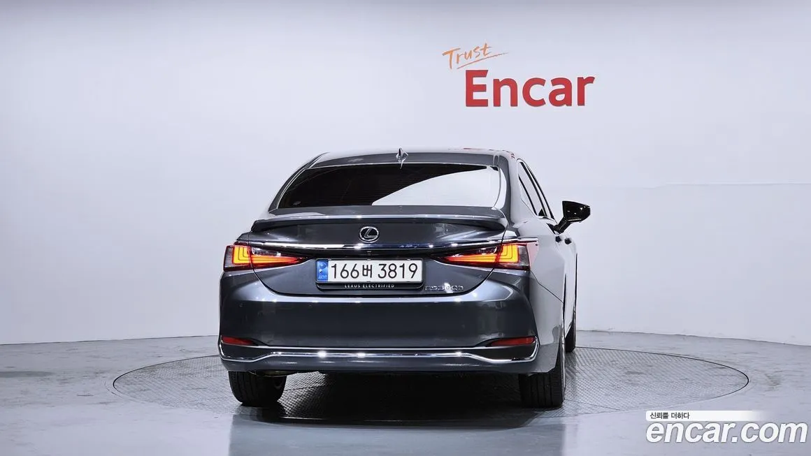 Lexus ES 2024 из KR, фото 3