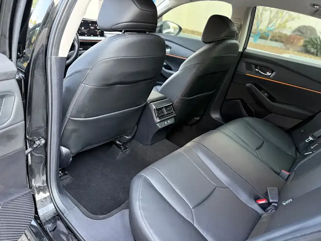 Honda Accord 2024 из CN, фото 4