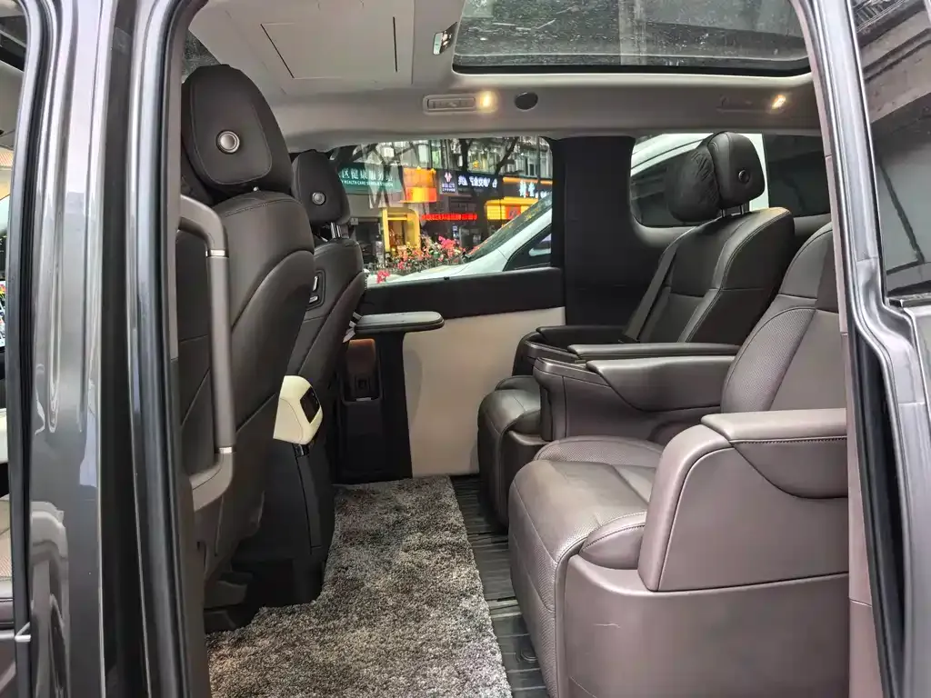 Li Auto MEGA 2024 из CN, фото 6