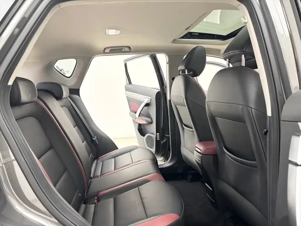 Geely Binyue 2022 из CN, фото 8