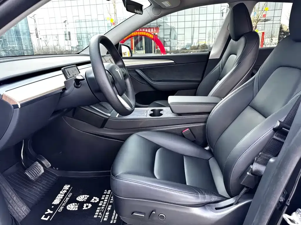 Tesla Model Y 2022 из CN, фото 10