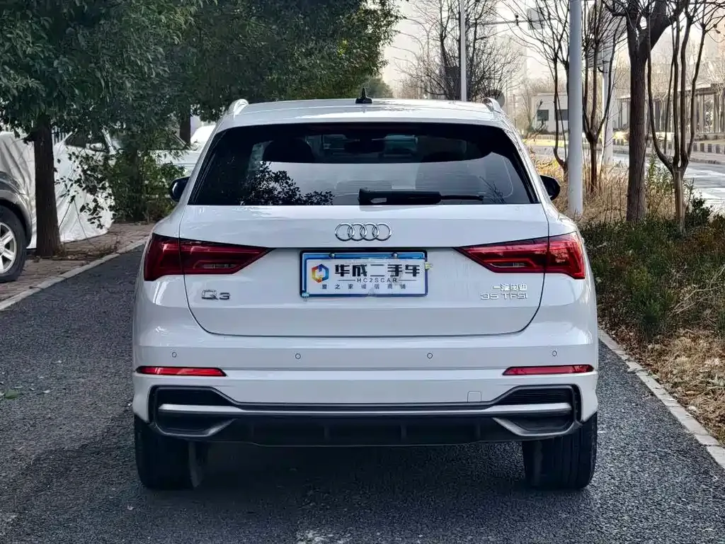 Audi Q3 2023 из CN, фото 8