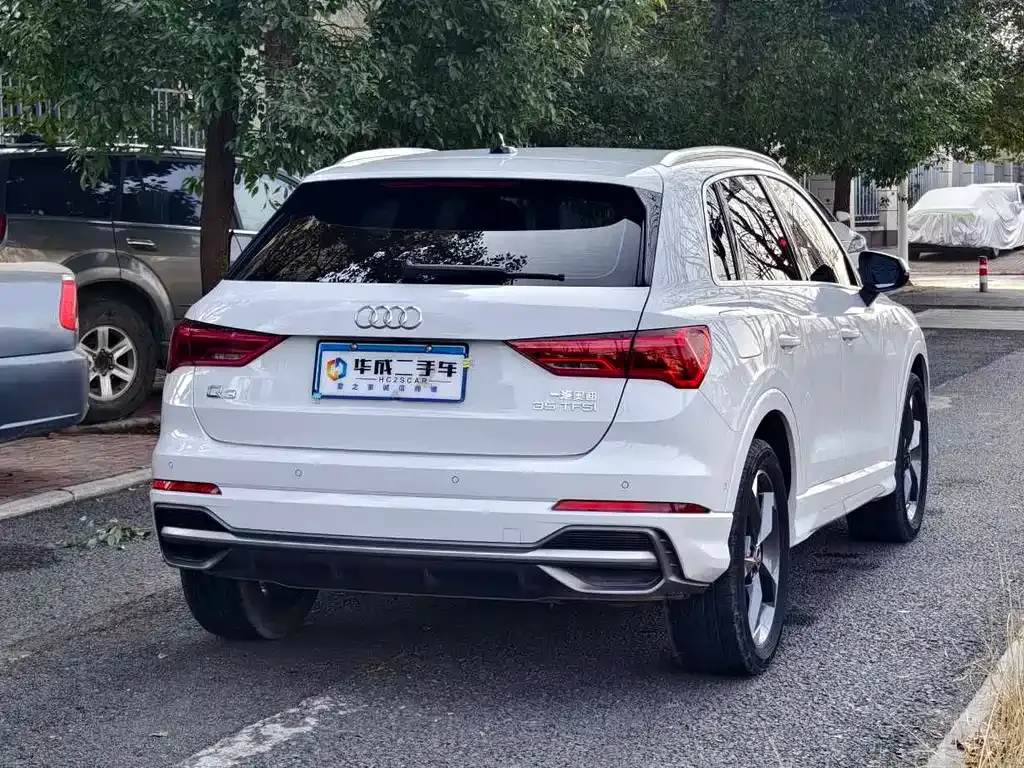 Audi Q3 2023 из CN, фото 5