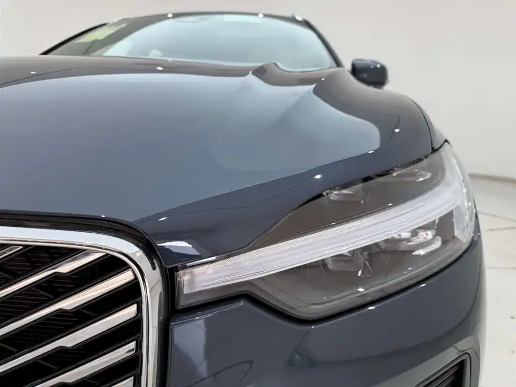 Volvo XC60 2026 из CN, фото 3