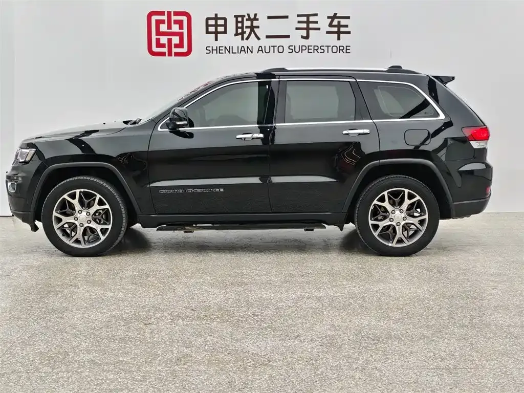 Jeep Grand Cherokee (Import) 2021 из CN, фото 5