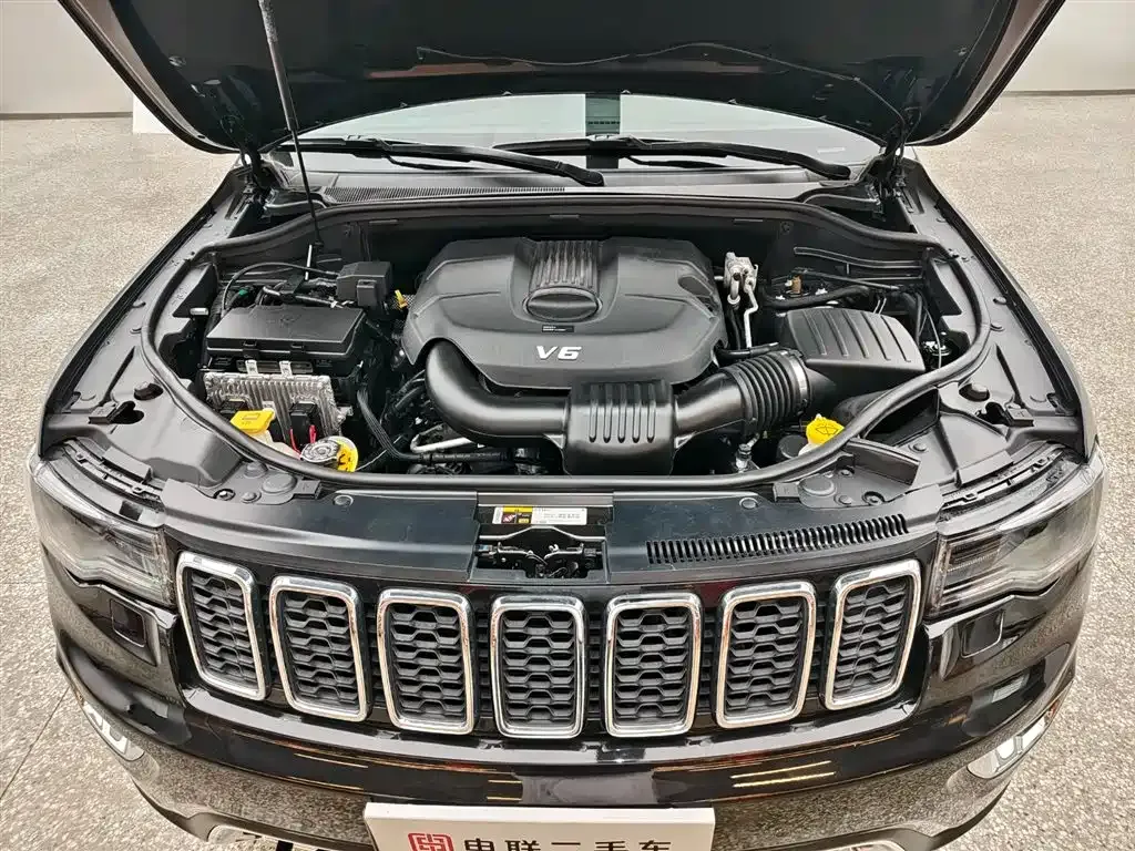 Jeep Grand Cherokee (Import) 2021 из CN, фото 9