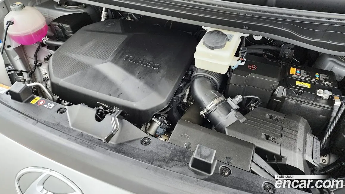 Hyundai Staria 2023 из KR, фото 8