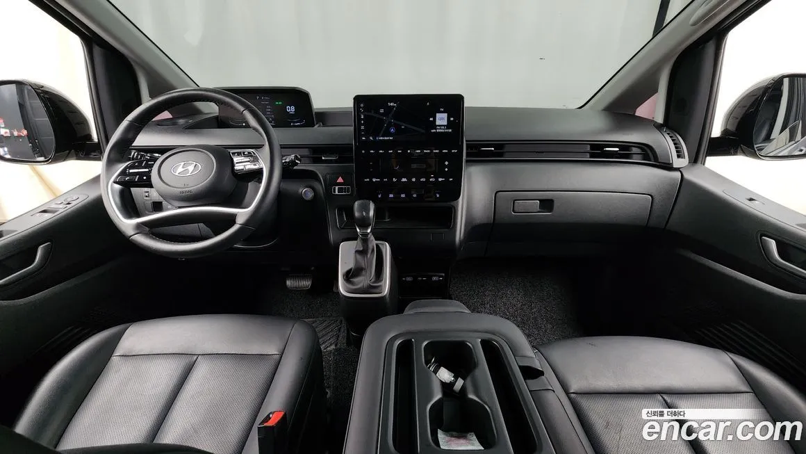 Hyundai Staria 2023 из KR, фото 9