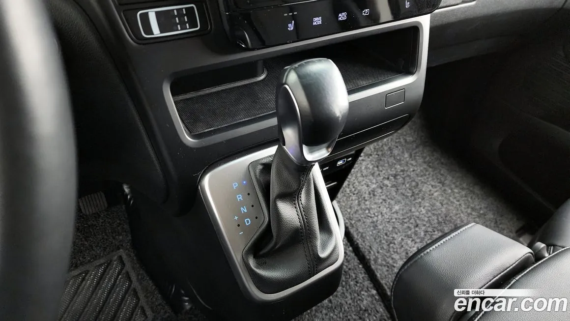 Hyundai Staria 2023 из KR, фото 5