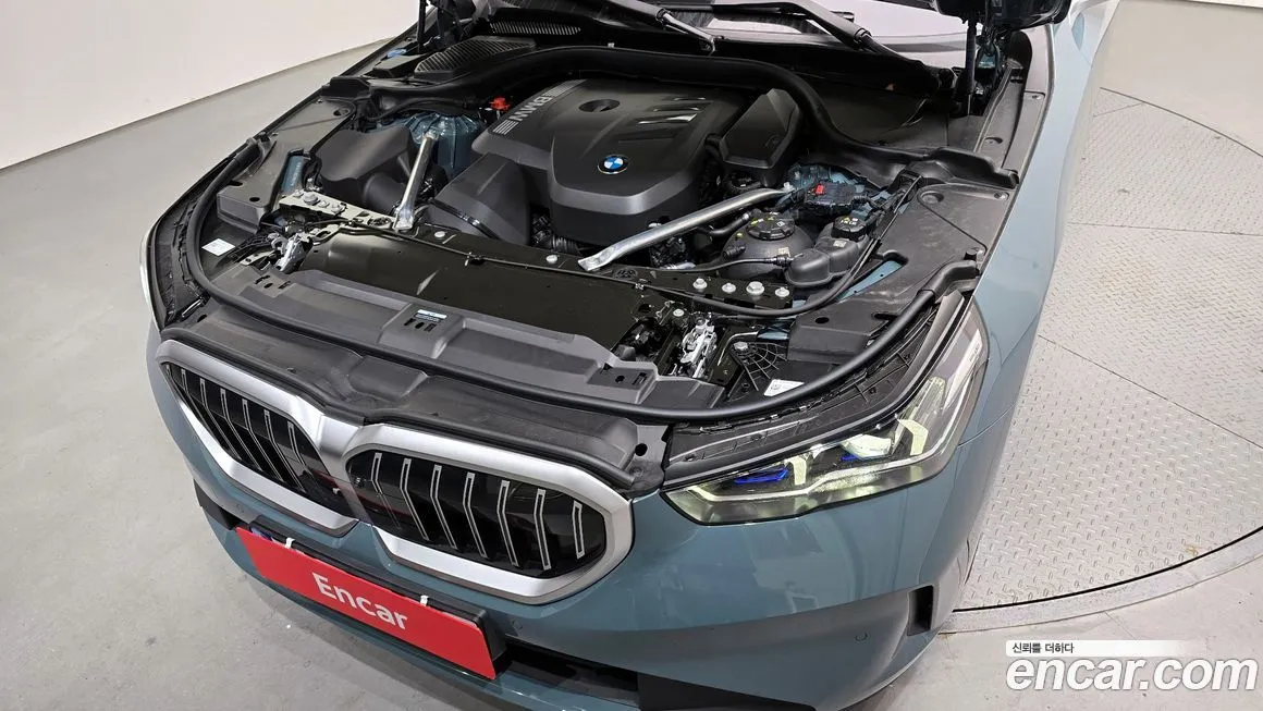 BMW 5-Series 2025 из KR, фото 6