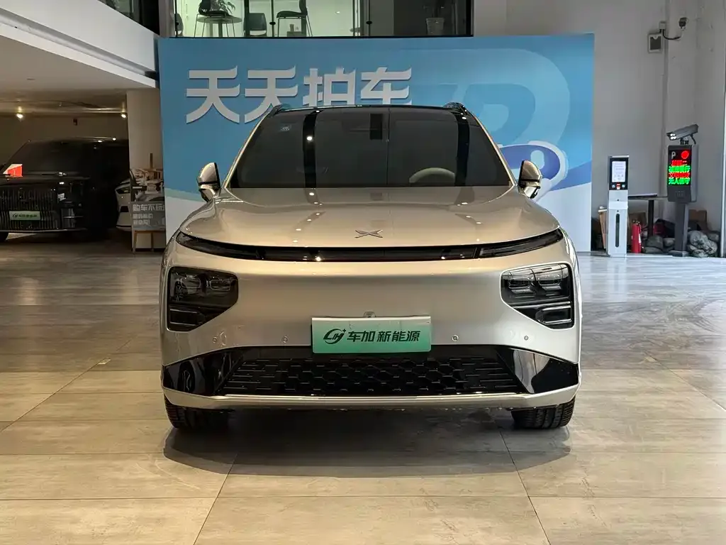 XPeng G9 2023 из CN, фото 3
