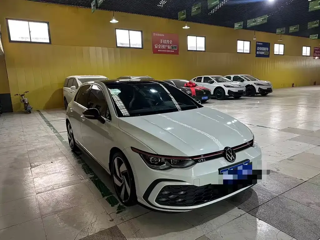 Volkswagen Golf GTI 2023 из CN, фото 9