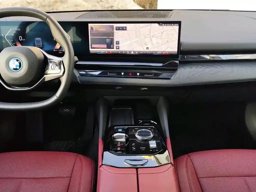 BMW i5 2025 из CN, фото 10