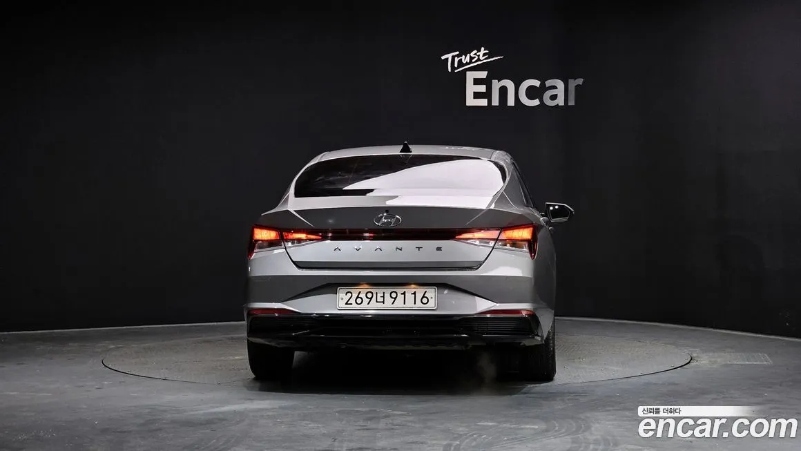 Hyundai AVANTE — фото 4