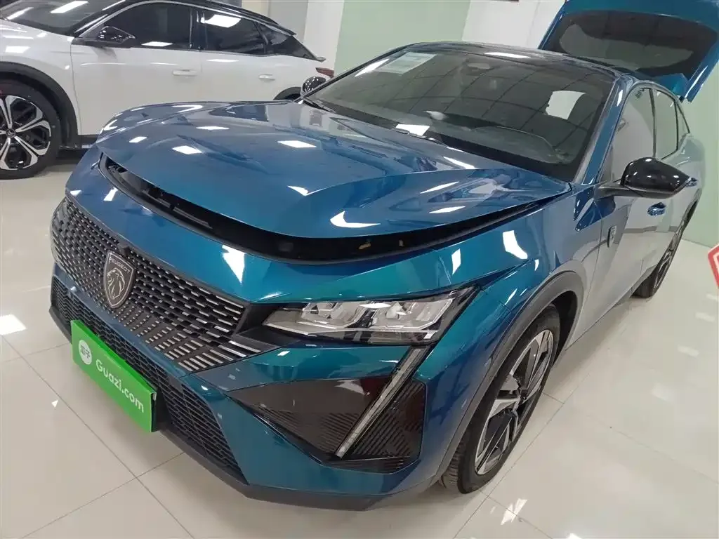 Peugeot 408X 2023 из CN, фото 1