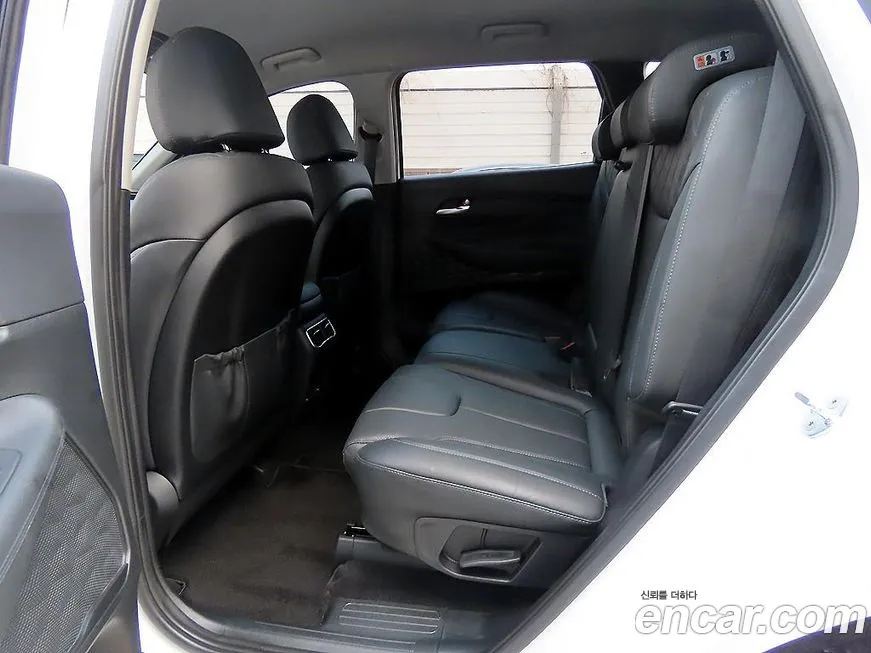 Hyundai Santafe 2023 из KR, фото 3