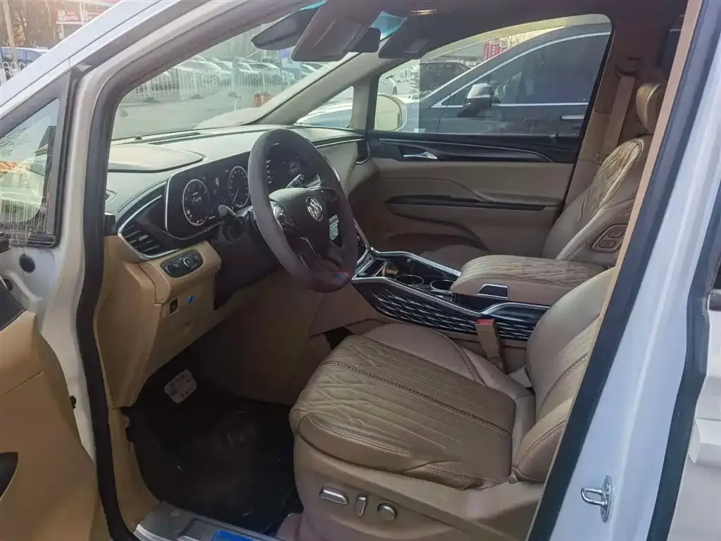 Buick GL8 2021 из CN, фото 4