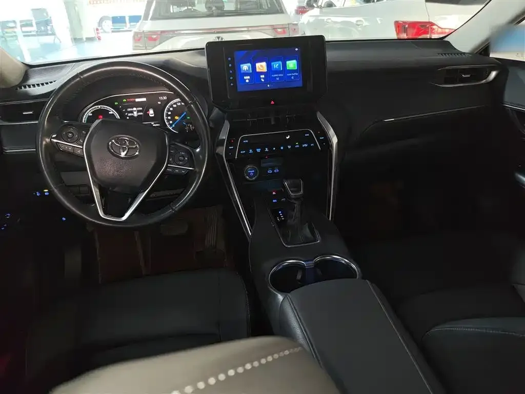 Toyota Venza 2023 из CN, фото 9