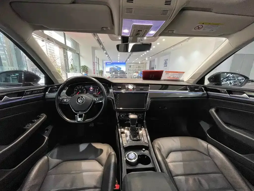 Volkswagen Phideon 2021 из CN, фото 7