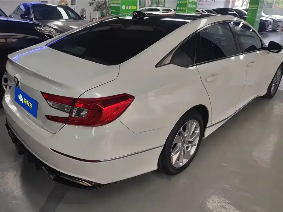 Honda Accord 2021 из CN, фото 9