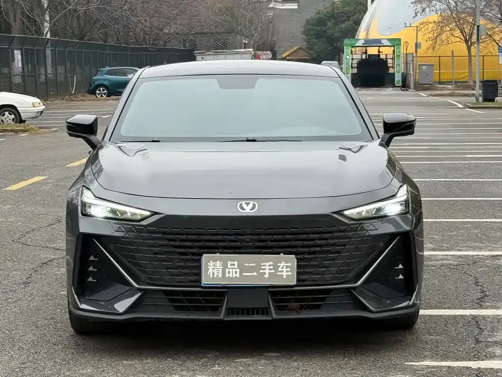 Changan UNI-V 2023 из CN, фото 8
