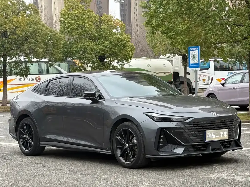 Changan UNI-V 2023 из CN, фото 7