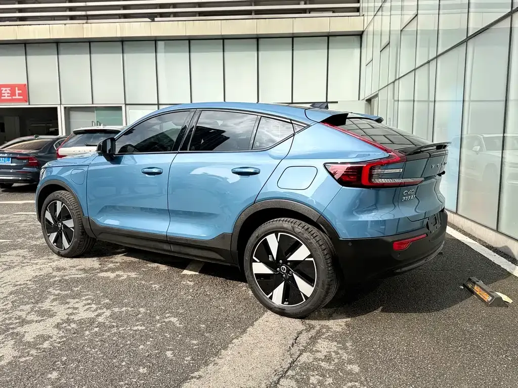 Volvo C40 2023 из CN, фото 9