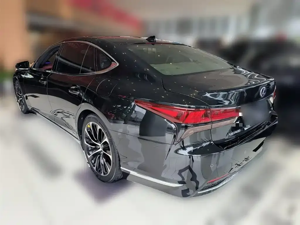 Lexus LS 2022 из CN, фото 2