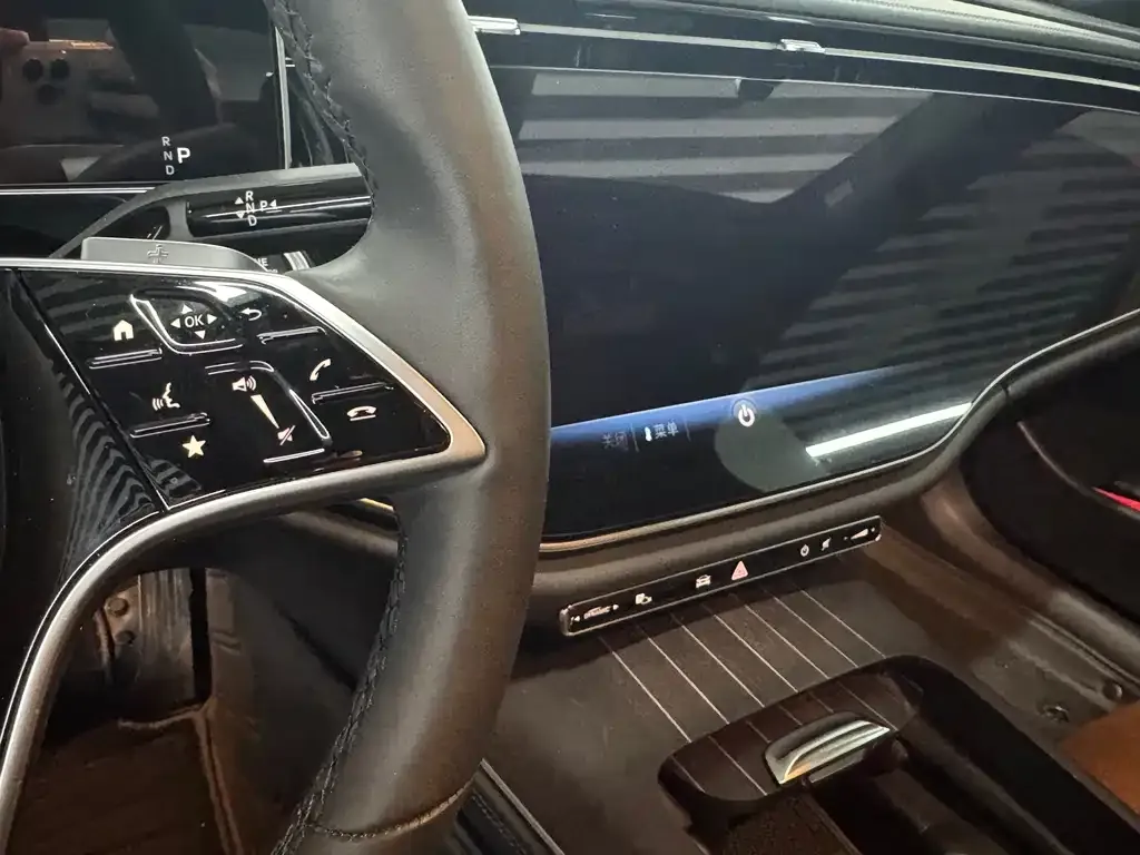 Mercedes-Benz E-Class 2025 из CN, фото 10