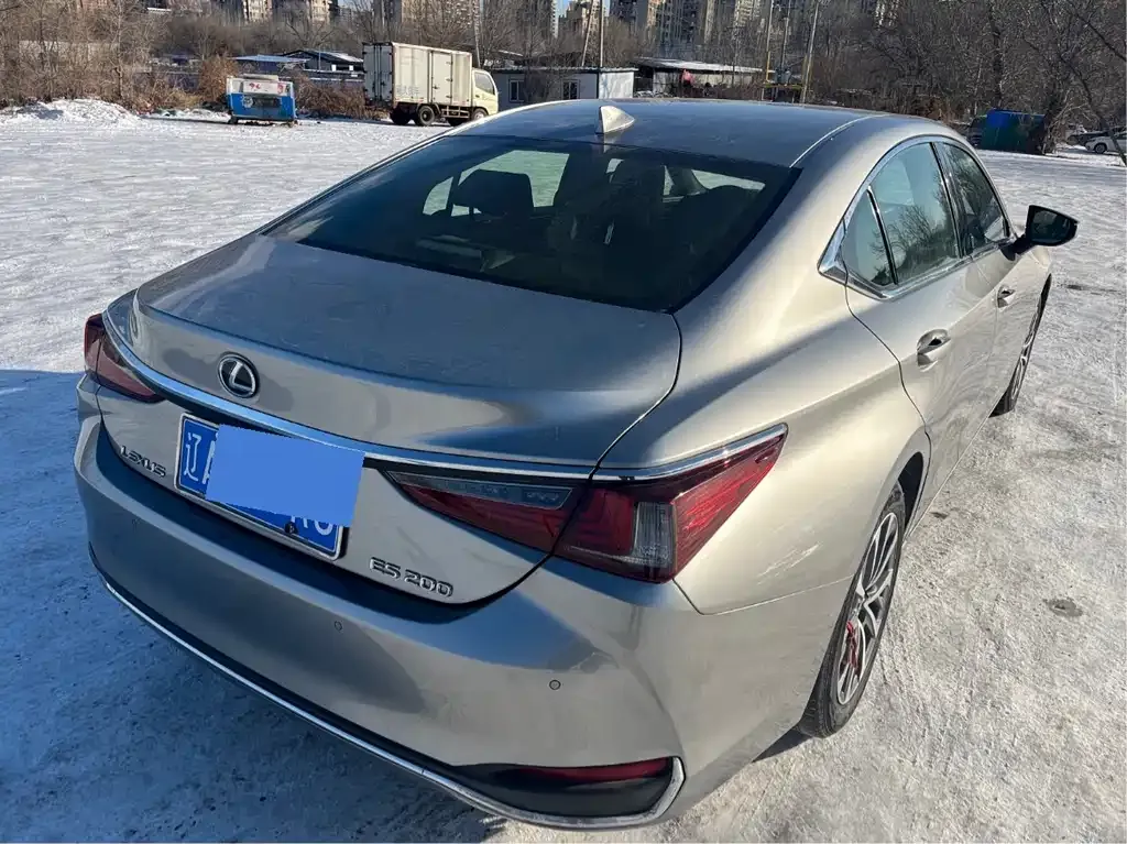 Lexus ES 2023 из CN, фото 3