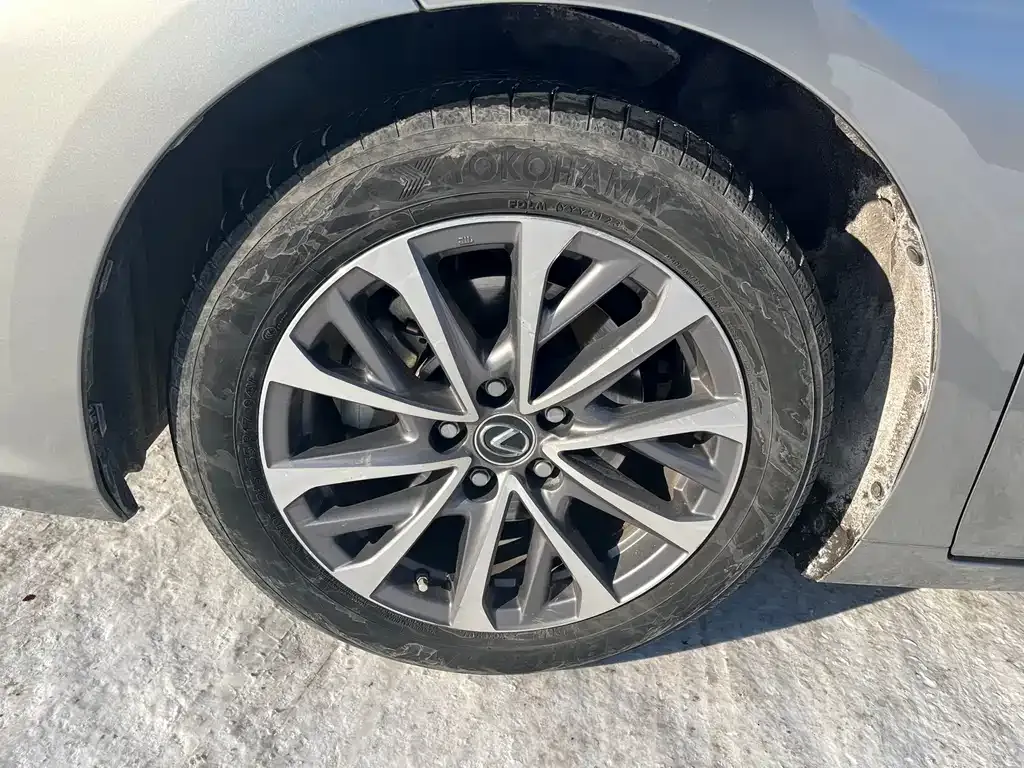 Lexus ES 2023 из CN, фото 5