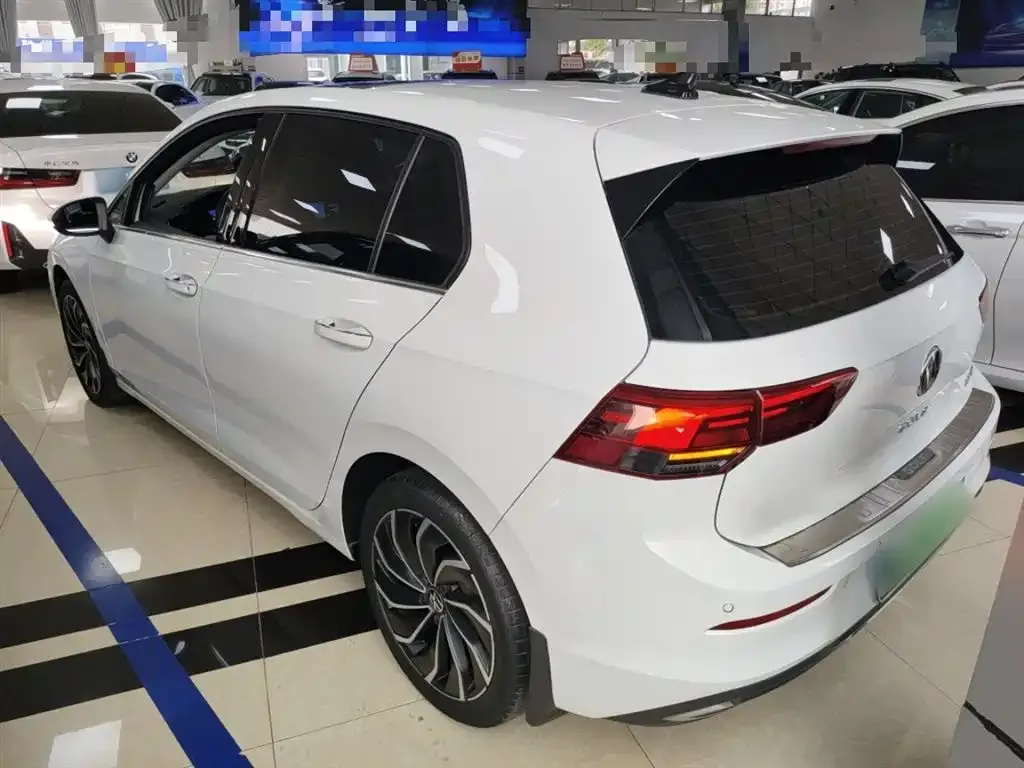 Volkswagen Golf 2021 из CN, фото 4