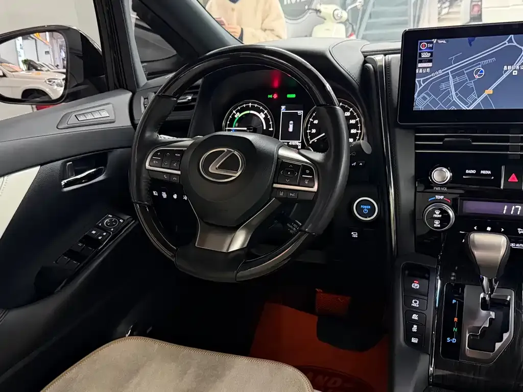 Lexus LM 2023 из CN, фото 4
