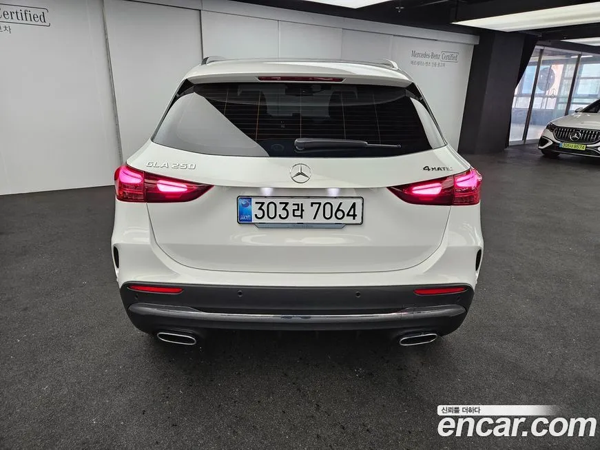 Mercedes-Benz GLA-Class — фото 3