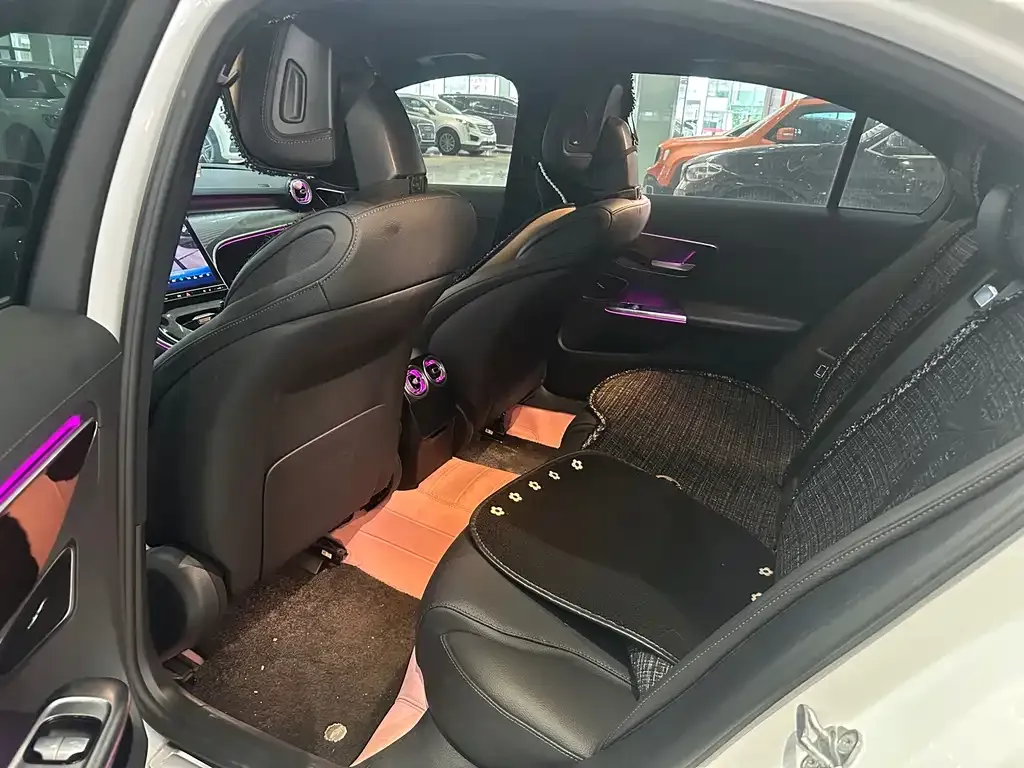 Mercedes-Benz C-Class 2023 из CN, фото 2