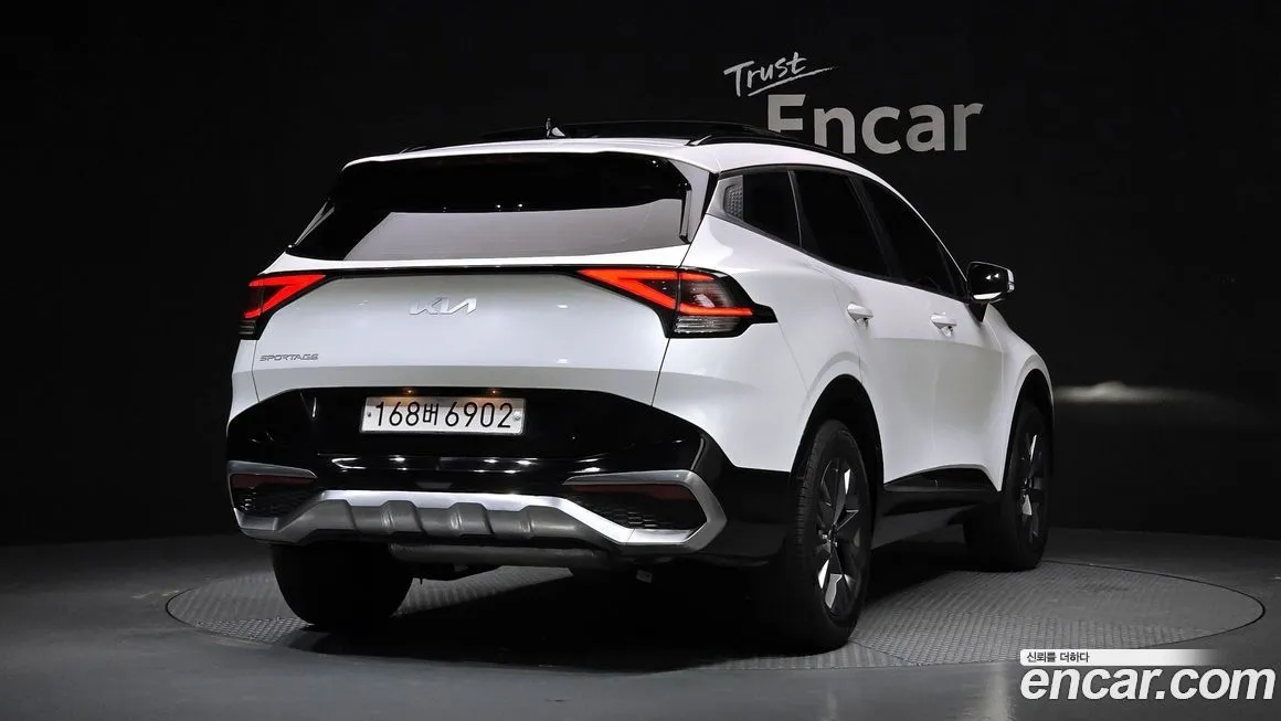 Kia Sportage — фото 9