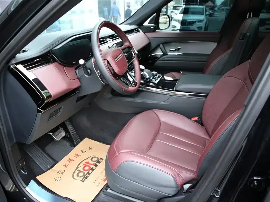Land Rover Sport 2024 из CN, фото 3