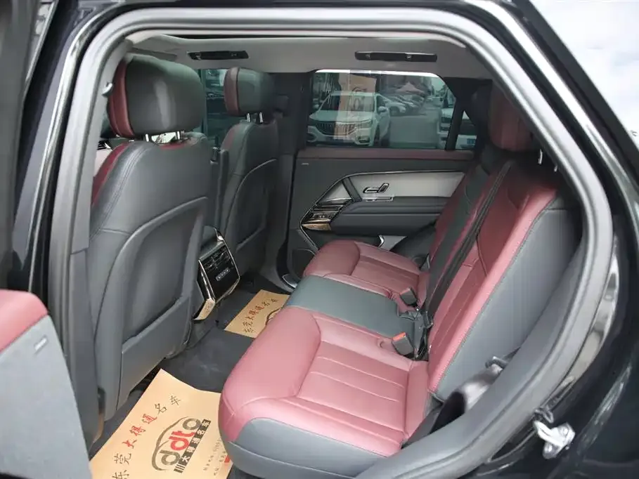 Land Rover Sport 2024 из CN, фото 2