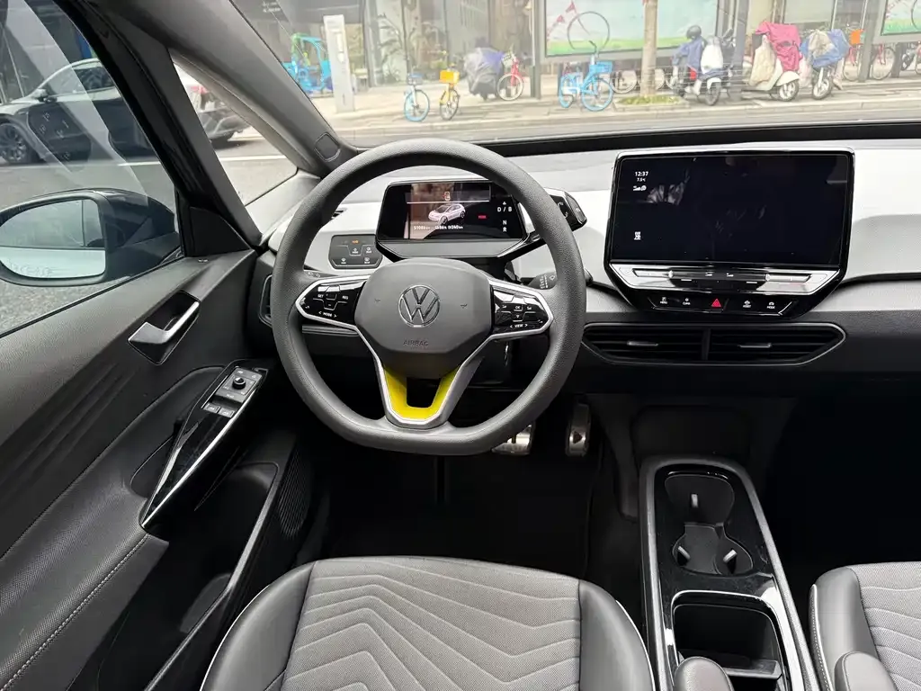 Volkswagen ID.3 2023 из CN, фото 4