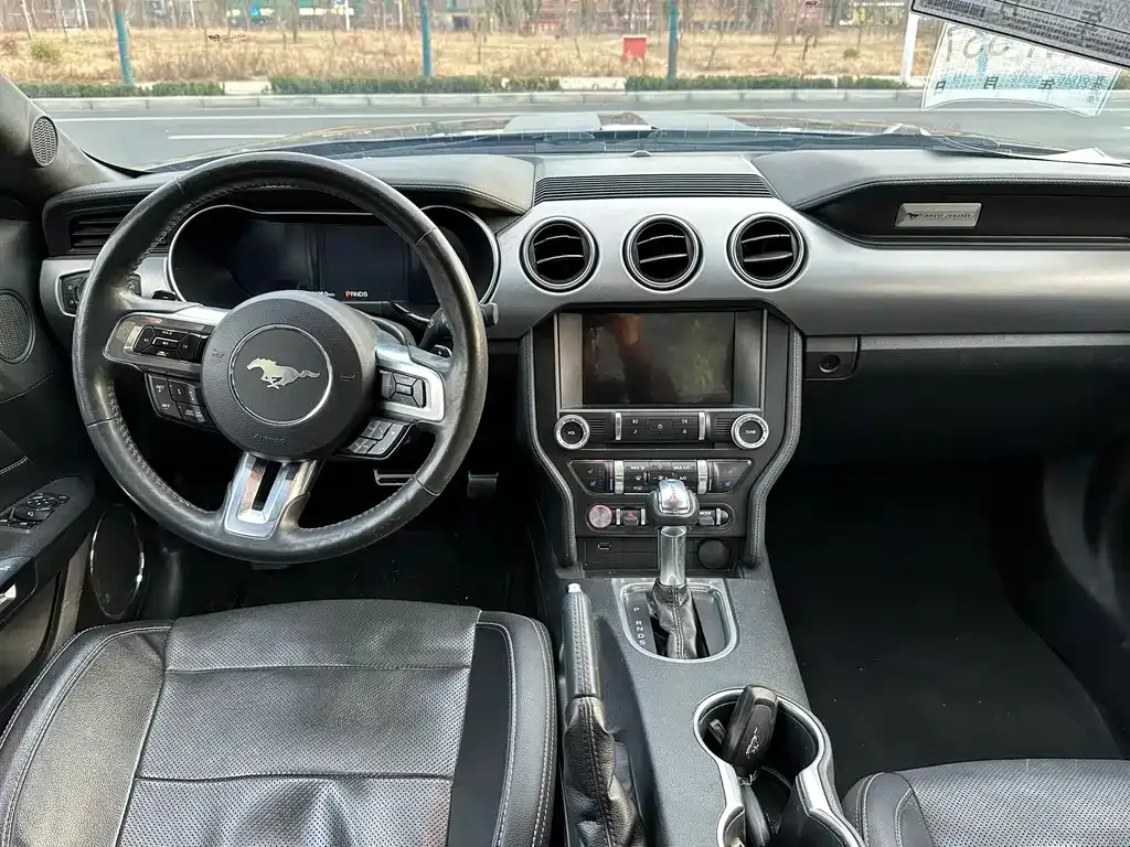Ford Mustang 2022 из CN, фото 6