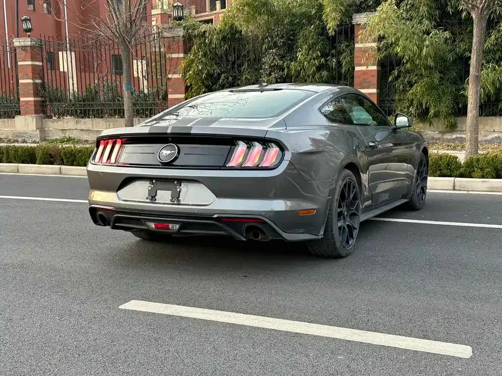 Ford Mustang 2022 из CN, фото 3
